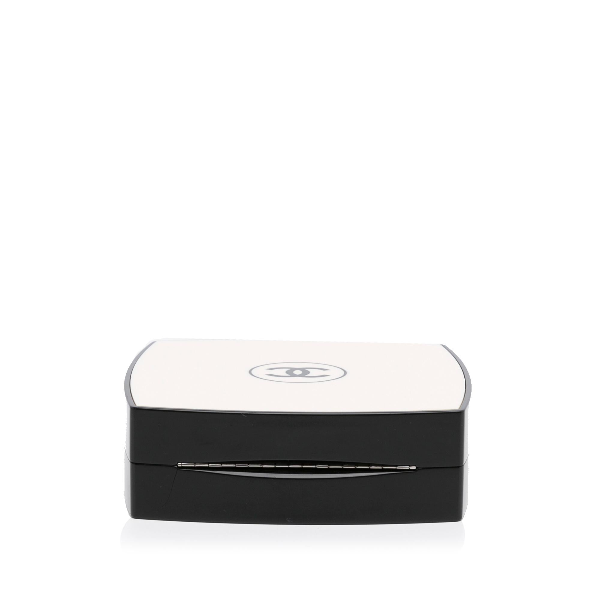 Chanel Compact Powder Minaudiere Plexiglass (SHG-Tb88MO)