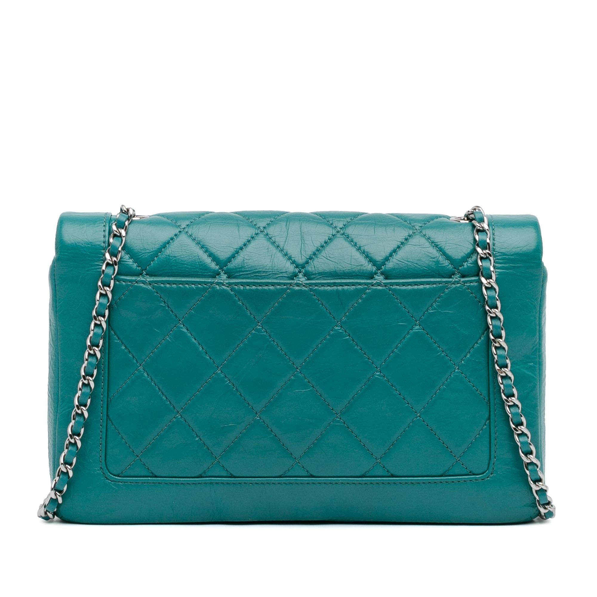 Chanel Crumpled Calfskin Bi Quilted Vintage Full Flap (SHG-KJPe6B)