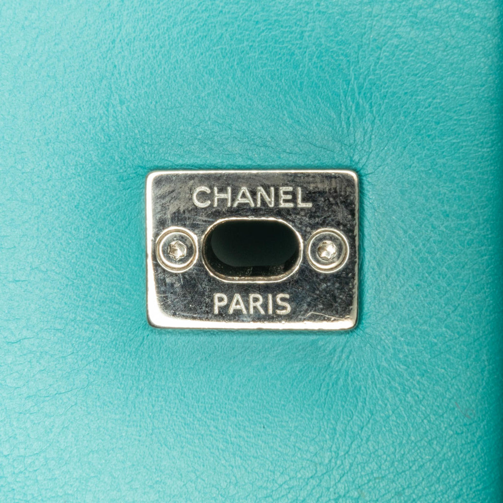 Chanel Crumpled Calfskin Bi Quilted Vintage Full Flap (SHG-KJPe6B)