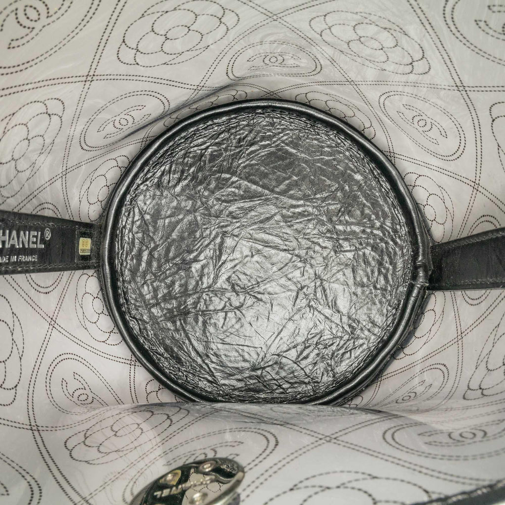Chanel Crumpled Calfskin PVC Camellia Bucket (SHG-i0Pshh)
