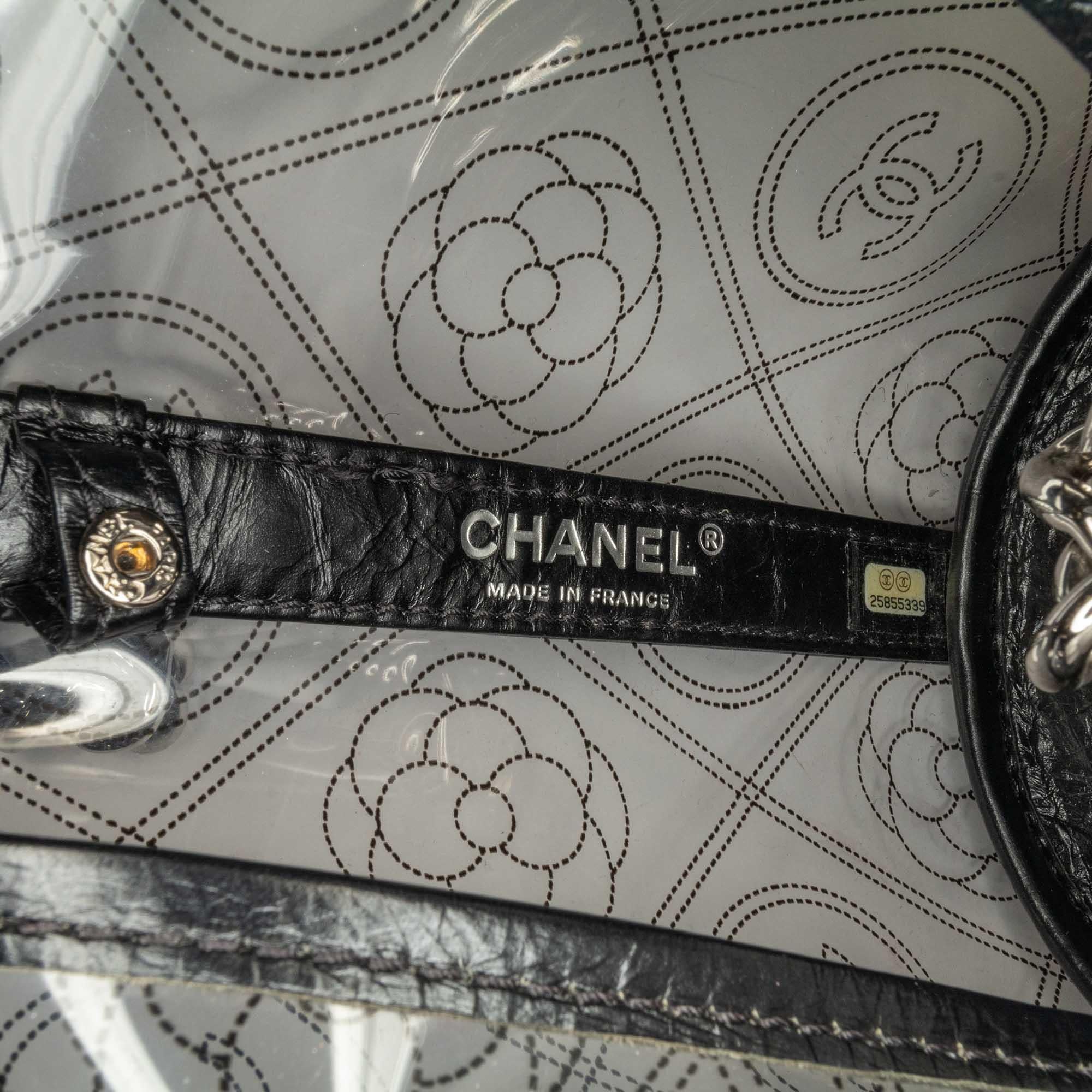 Chanel Crumpled Calfskin PVC Camellia Bucket (SHG-MQacNp)