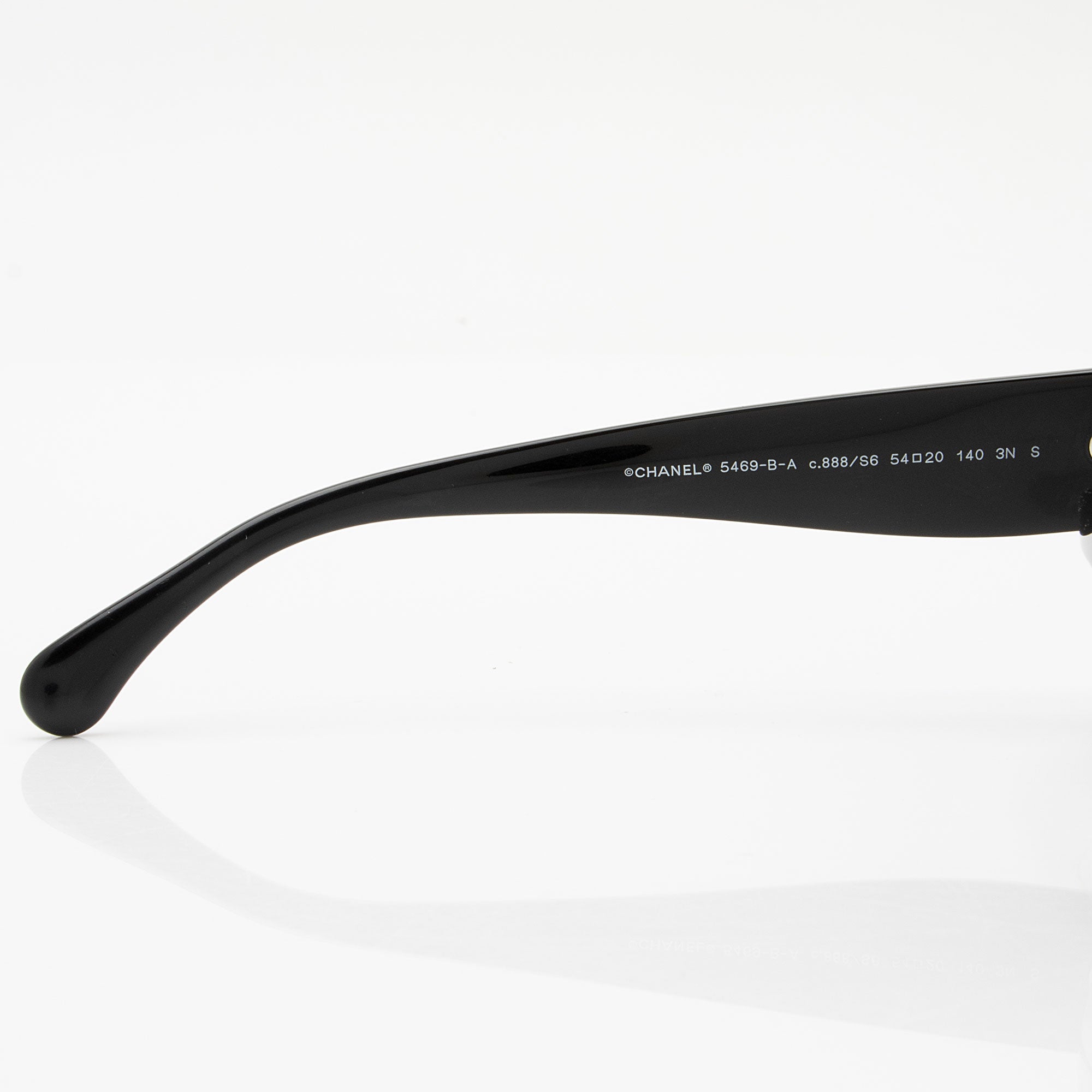 Chanel Crystal CC Oval Sunglasses (SHF-oOSxqG)