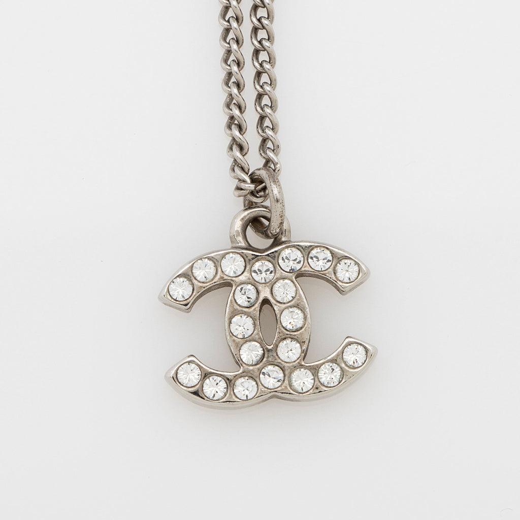 Chanel Crystal CC Pendant Necklace (SHF-eRxvEe)