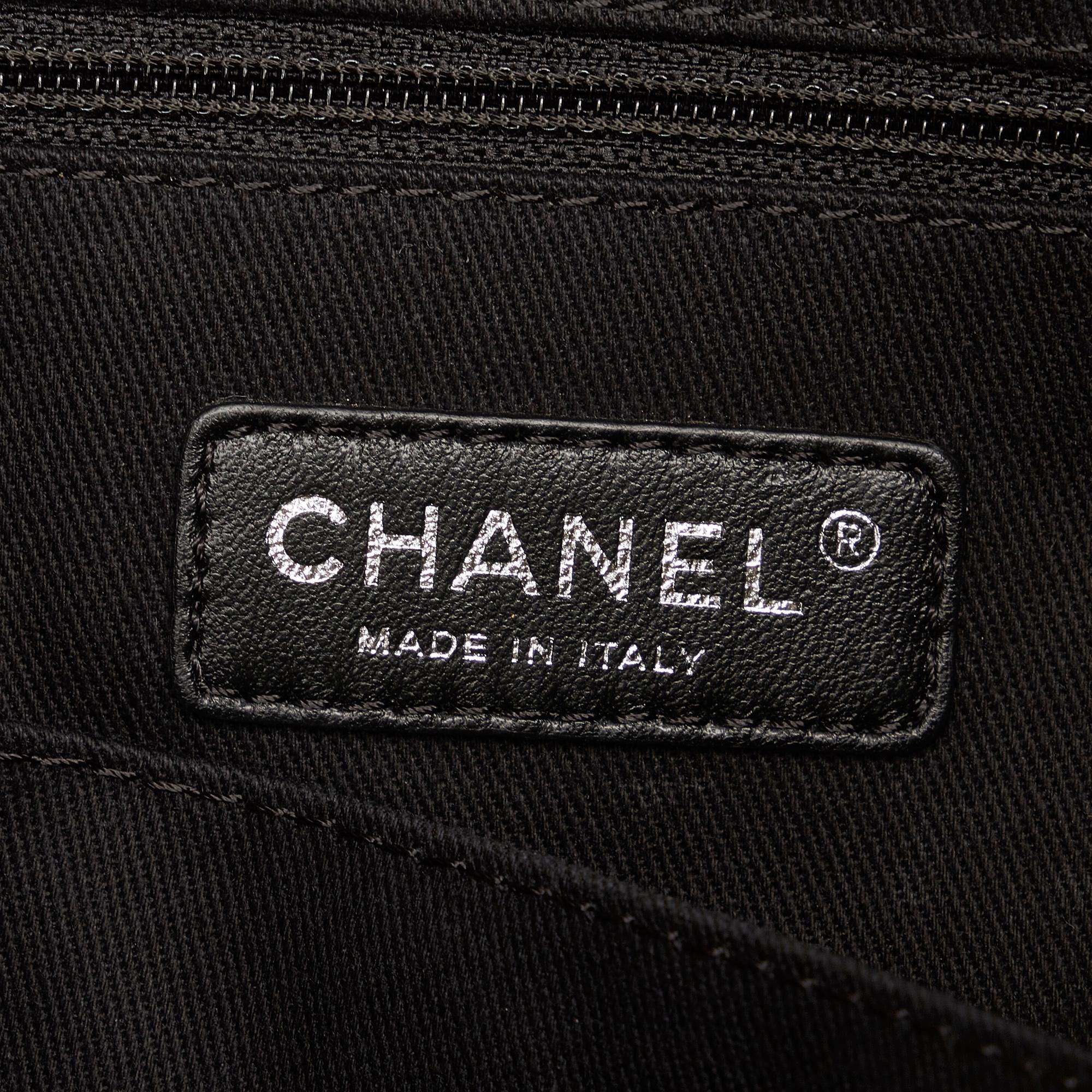 Chanel Deauville Tote Bag (SHG-URpfe4)