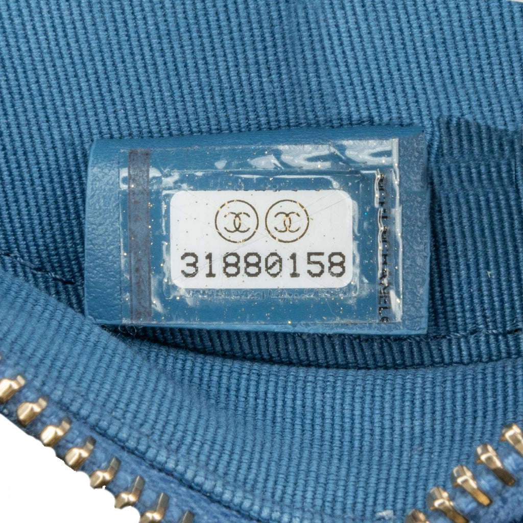 Chanel Denim 19 Round Clutch with Chain (SHG-ZTvgcm)