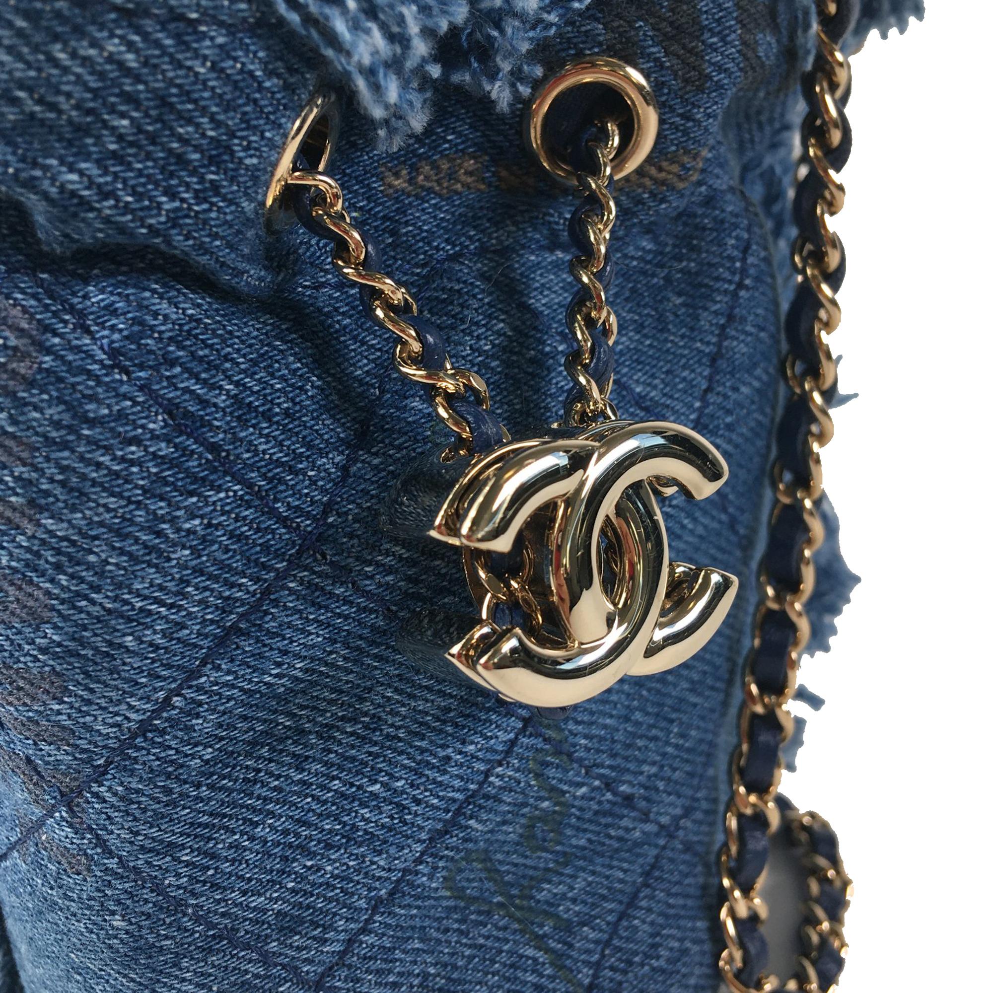 Chanel Denim Mini Mood Bucket with Chain (SHG-EPuAPf)