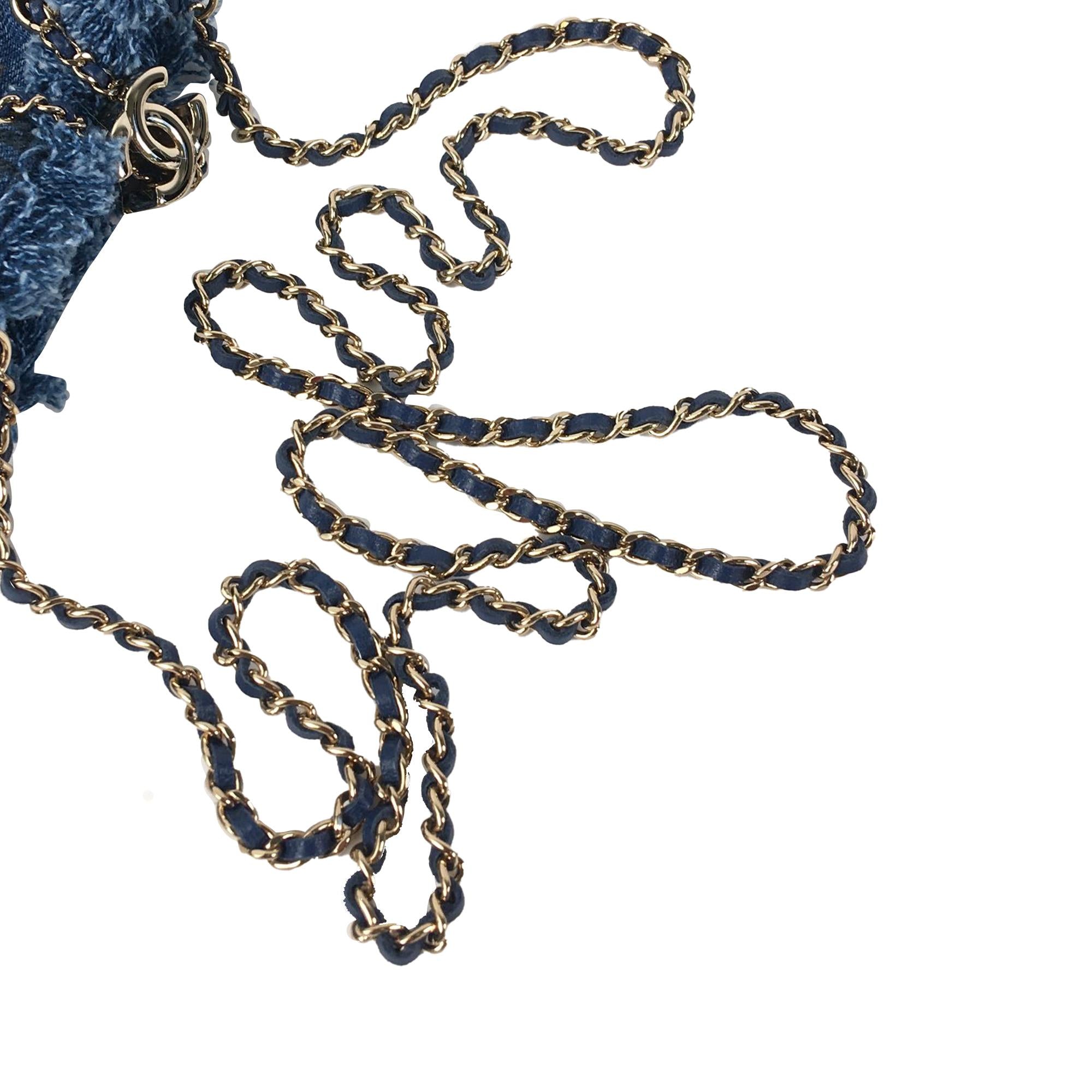 Chanel Denim Mini Mood Bucket with Chain (SHG-EPuAPf)