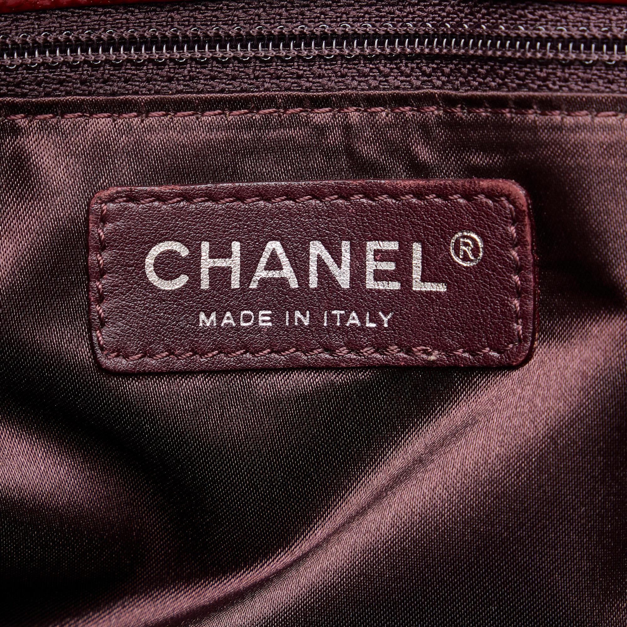 Chanel Diamond Shine Reissue Tote (SHG-3qW0DZ)