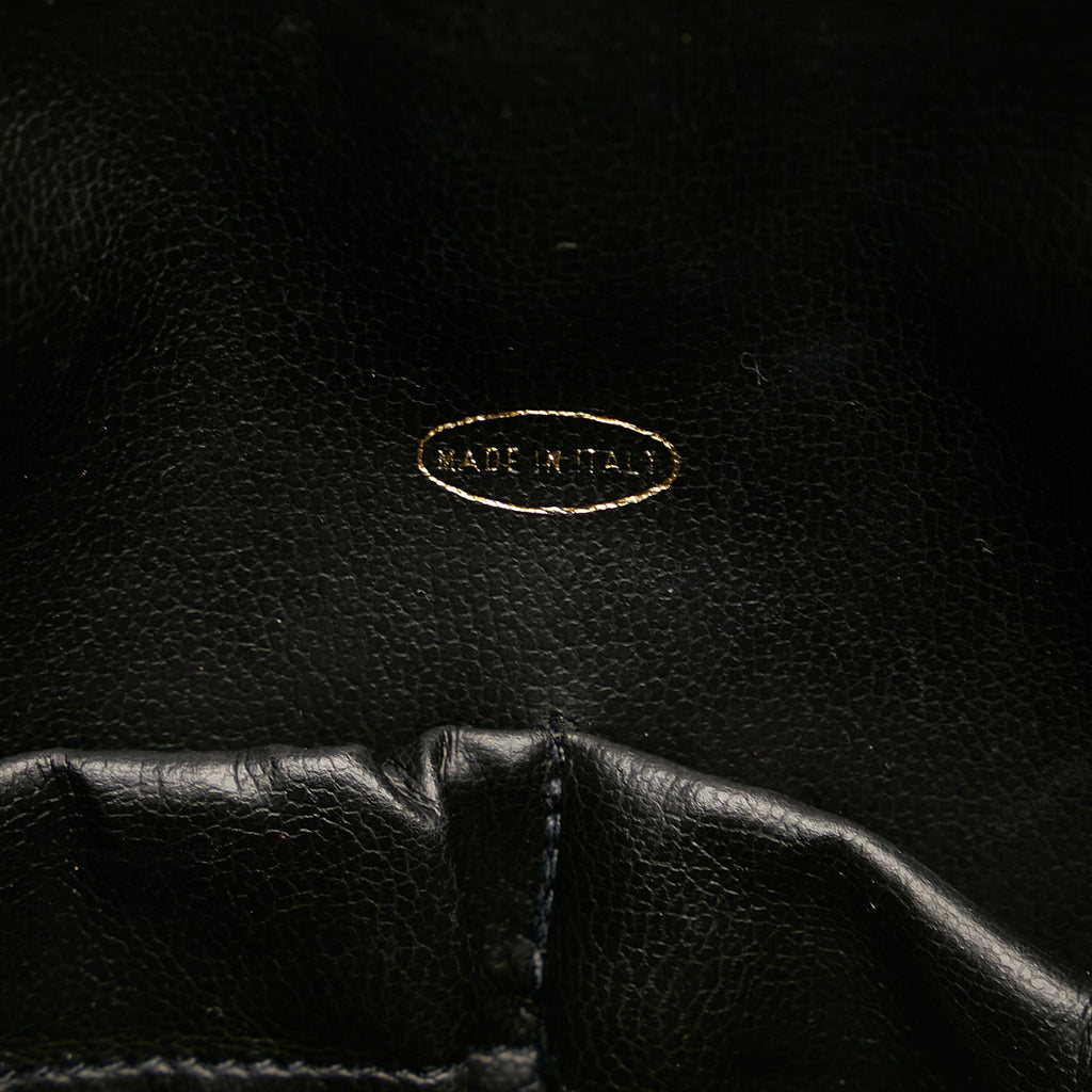 Chanel Diamond Stitch Pouch (SHG-7uj1q0)