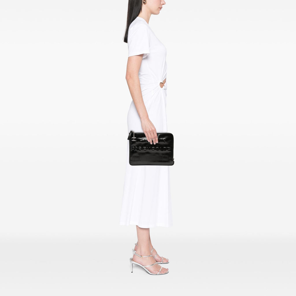 Chanel Distressed Calfskin Je Ne Suis Pas En Solde Clutch