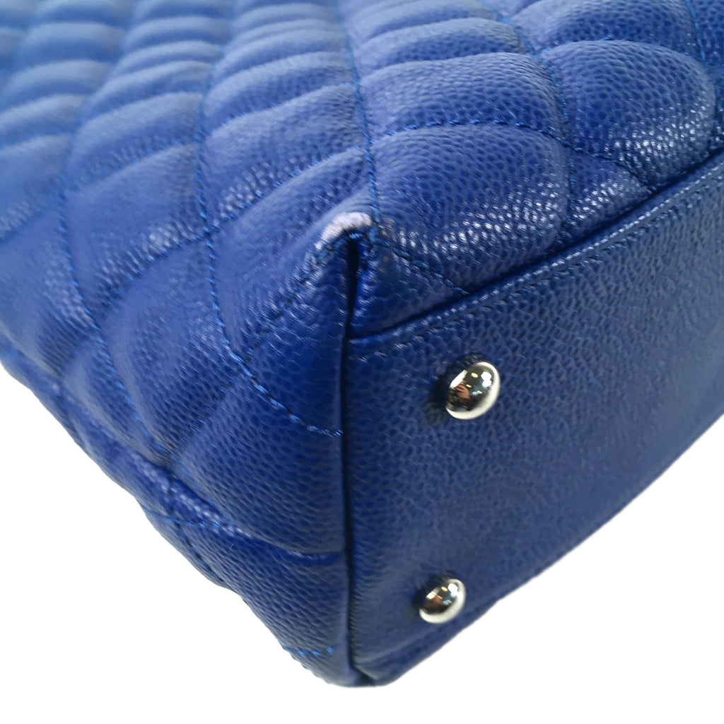 Chanel Easy Caviar Leather Tote Bag (SHG-NcKubb)