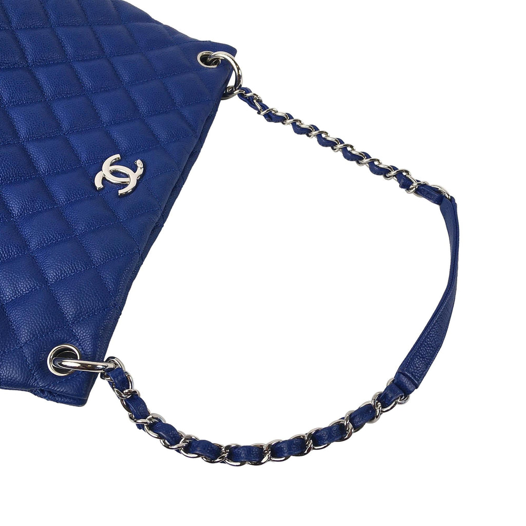Chanel Easy Caviar Leather Tote Bag (SHG-NcKubb)