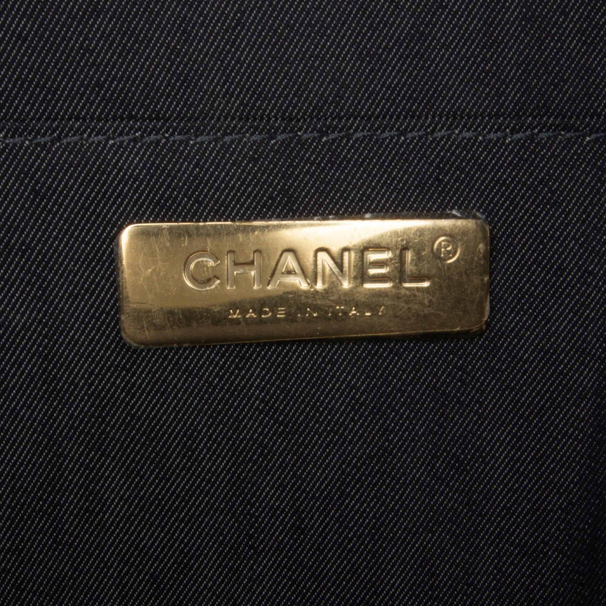 Chanel En Vogue Round Bag (SHG-VNtj2S)