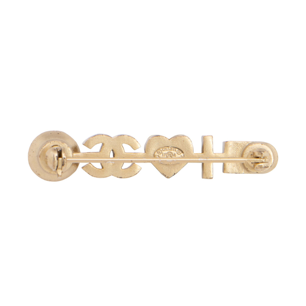 Chanel Enamel Pearl CC Brooch (SHF-JrKkba)