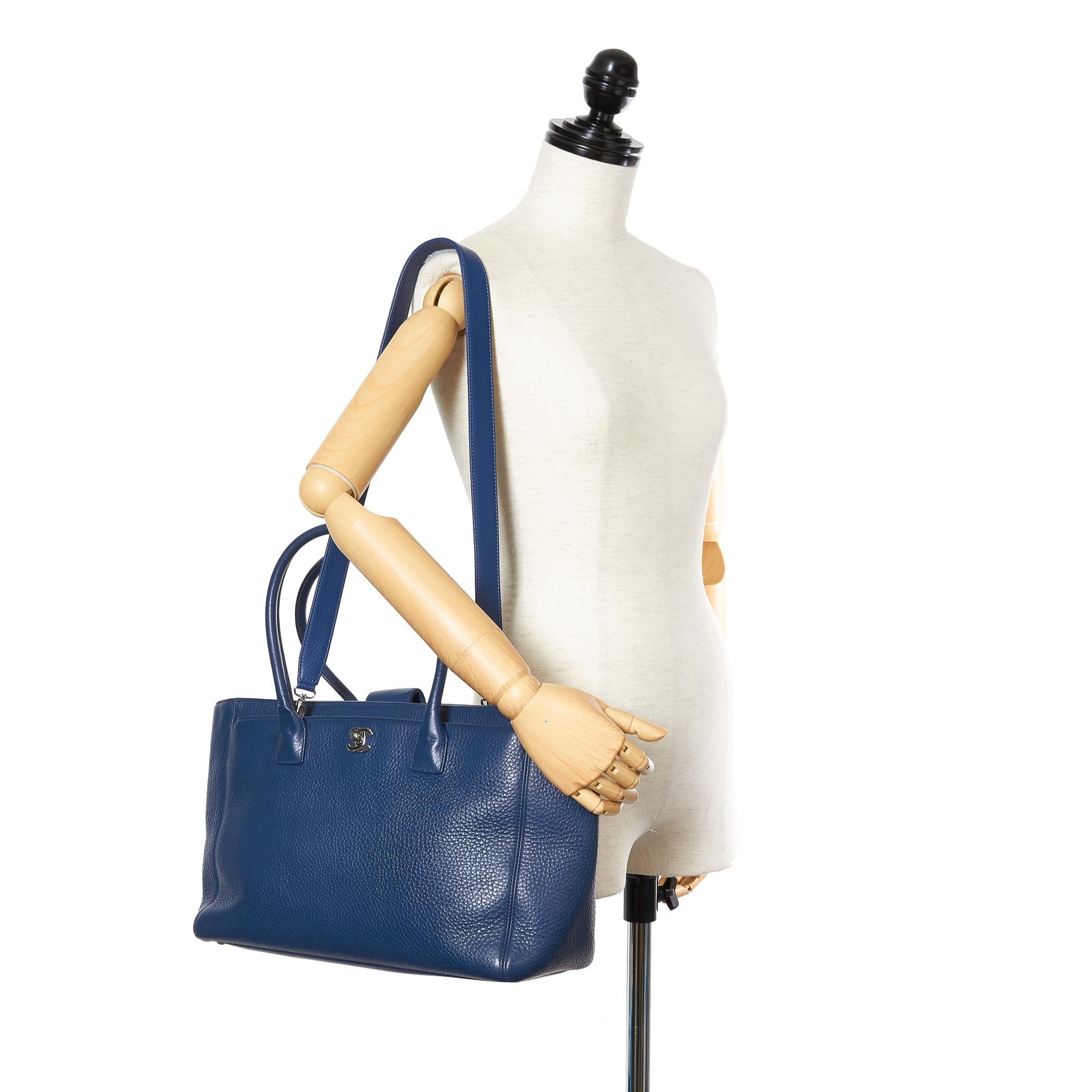 Chanel Executive Cerf Caviar Leather Tote Bag (SHG-25161)