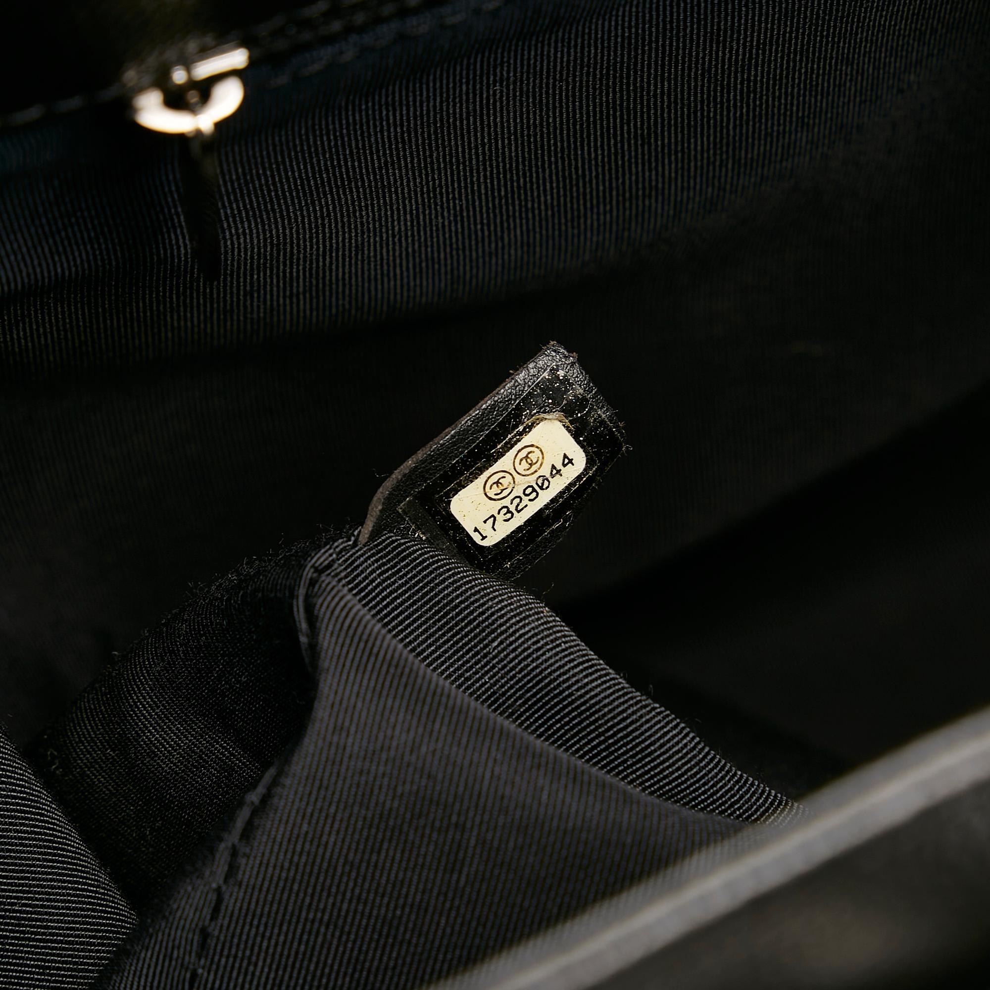 Chanel Executive Cerf (SHG-99hCLK)