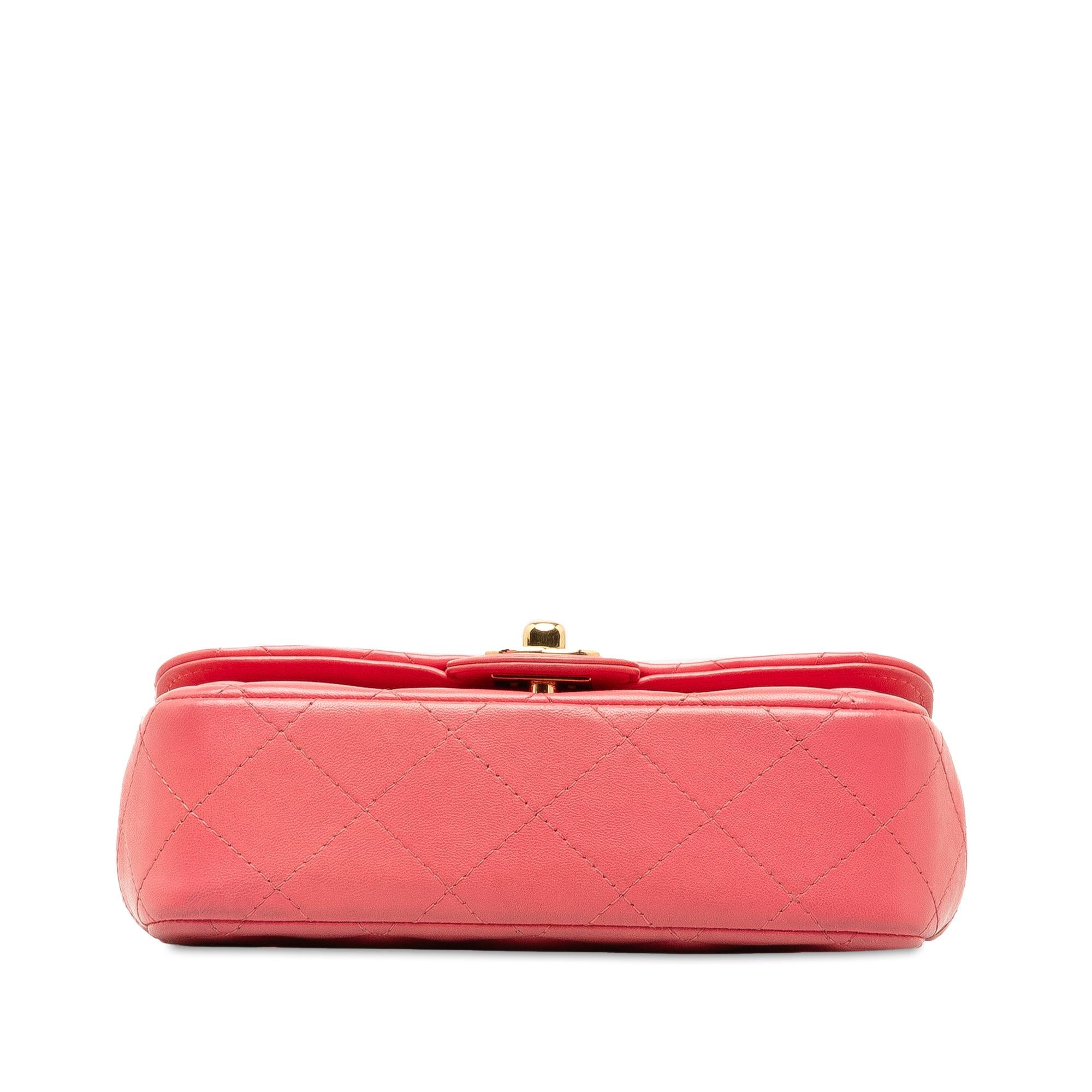 Chanel Extra Mini Lambskin V for Victory Flap (SHG-la8uiD)