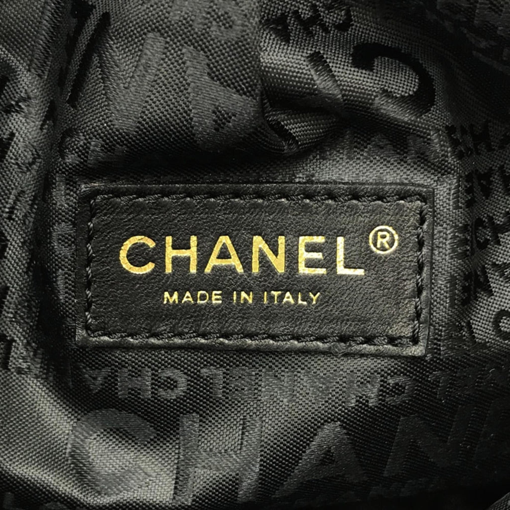 Chanel Four Leaf Clover Satin Clutch (SHG-3eDRCJ)
