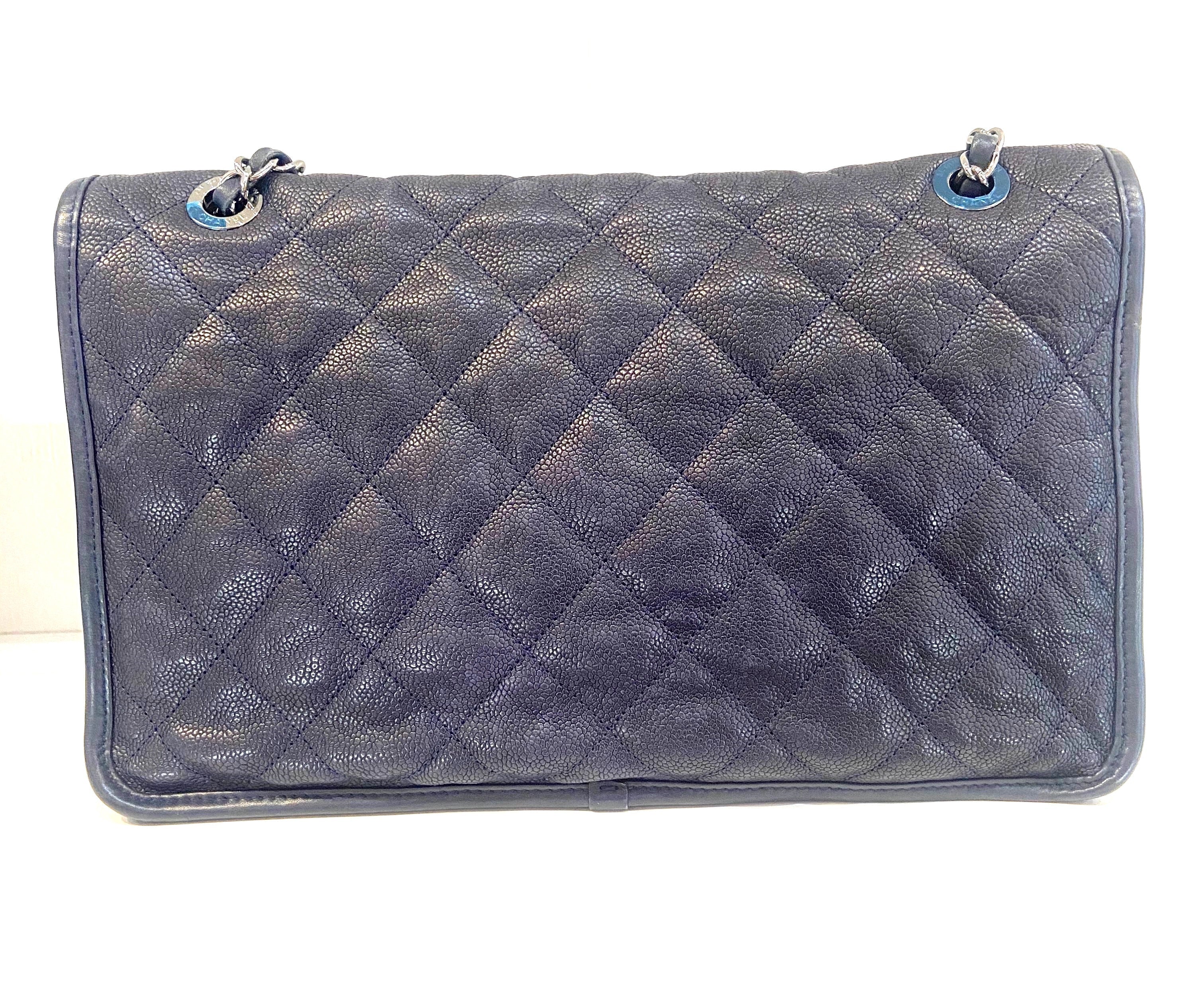 CHANEL FRENCH RIVIERA QUILTED CAVIAR MEDIUM FLAP BAG