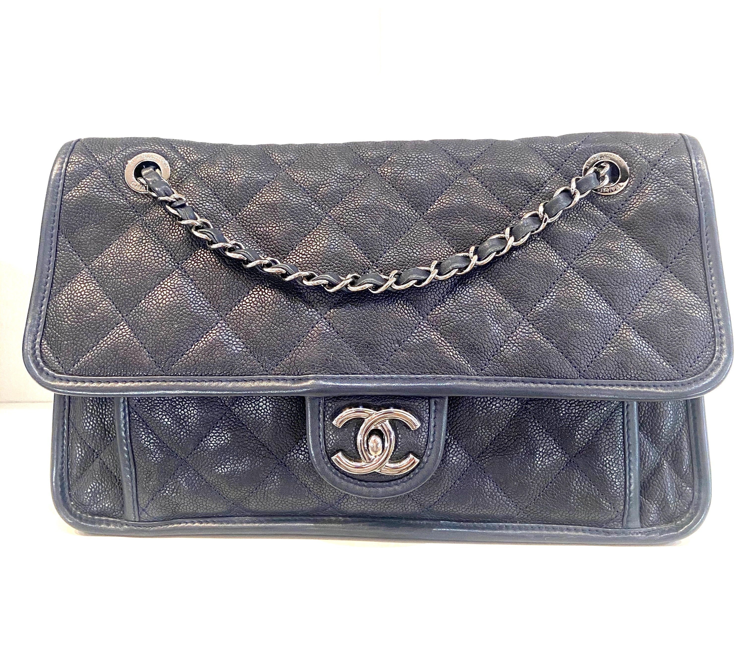 CHANEL FRENCH RIVIERA QUILTED CAVIAR MEDIUM FLAP BAG