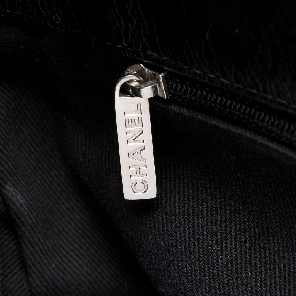 Chanel Glazed Calfskin CC Delivery Small Shopping Tote (SHF-AR0t7R)