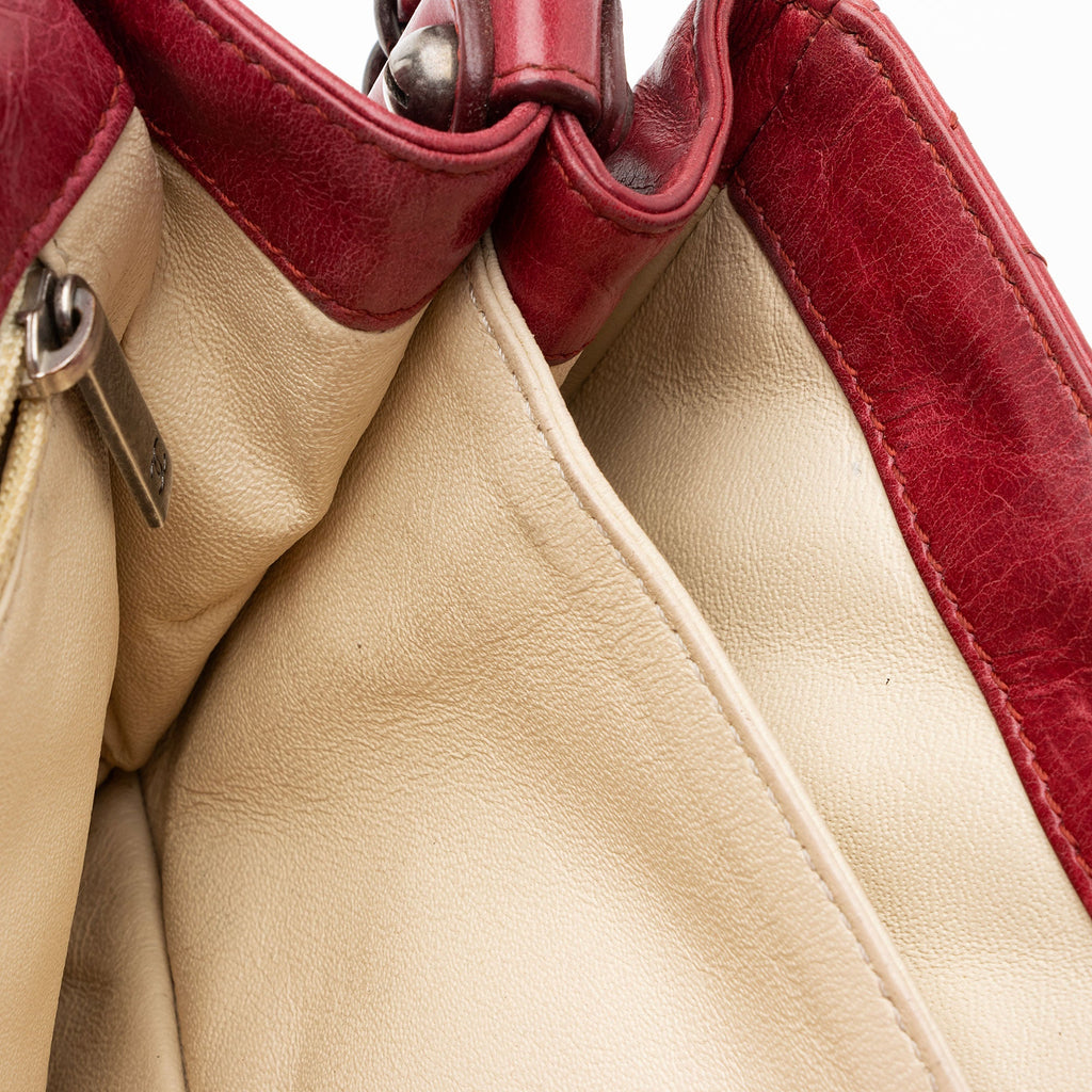 Chanel Glazed Calfskin Soft Small Boy Bag (SHF-2sRZT7)