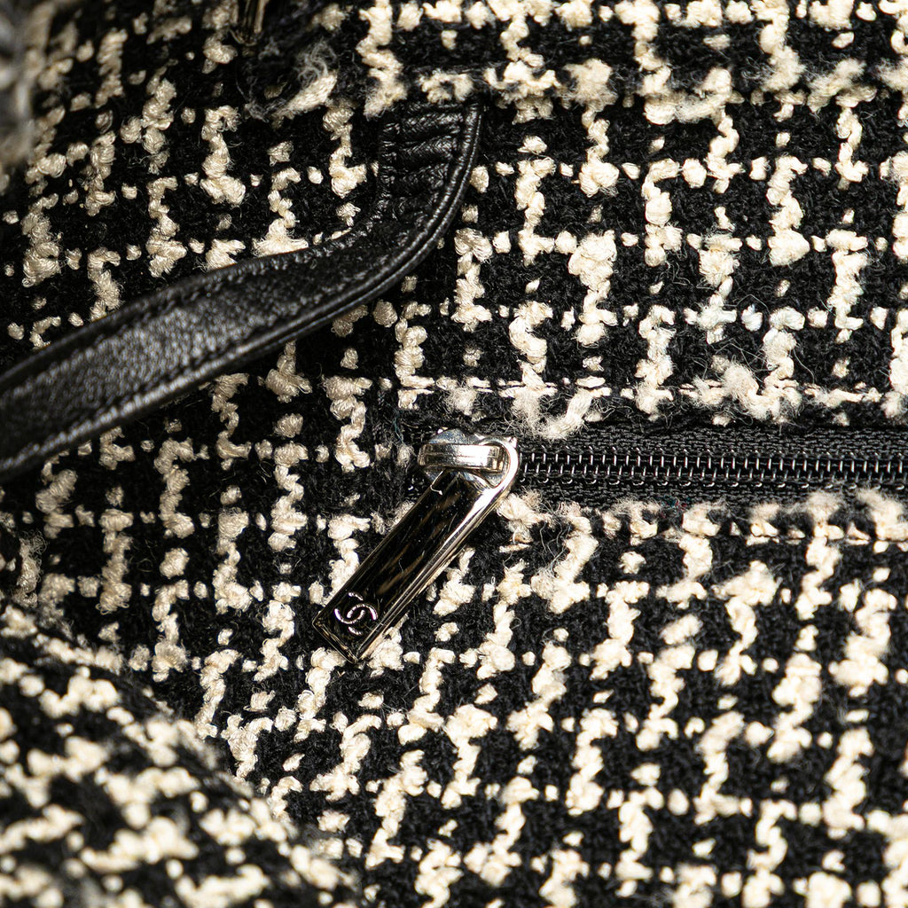 Chanel Glazed Calfskin Tweed Tweedy Shopping Tote