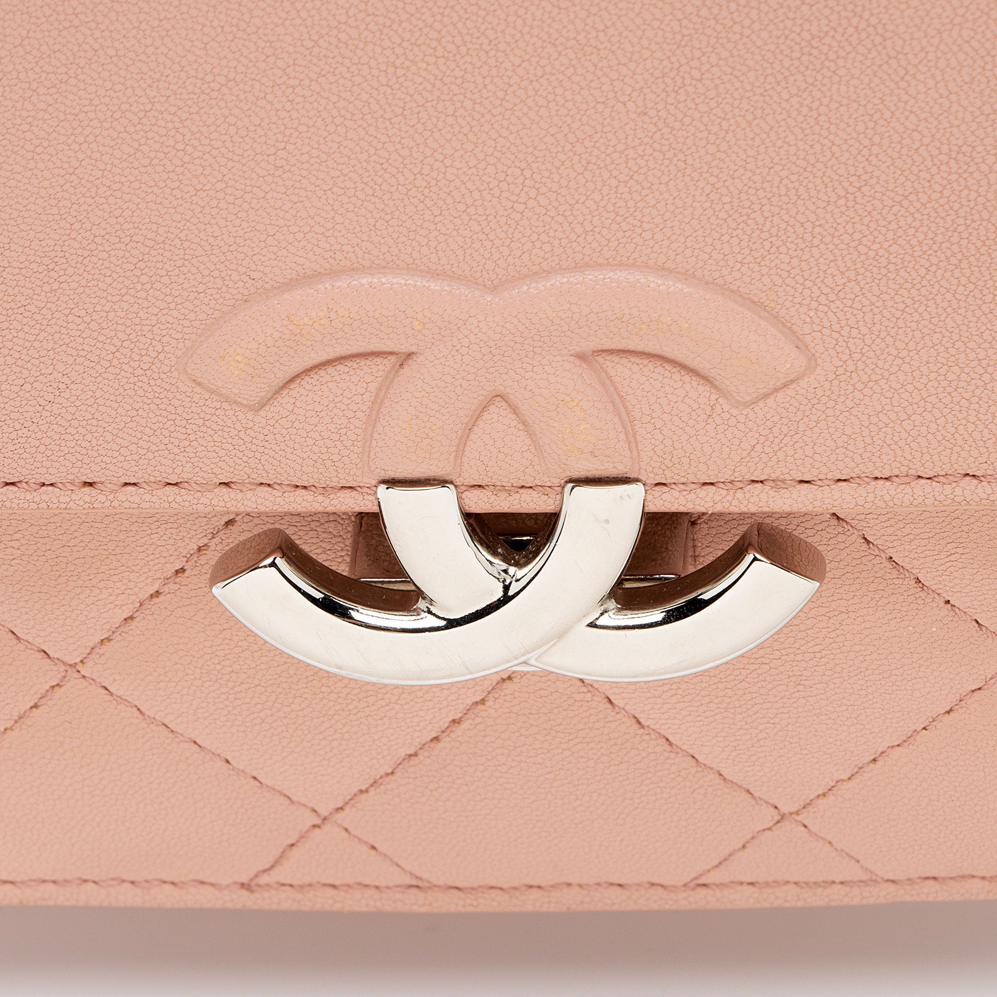 Chanel Goatskin CC Box Flap Bag (SHF-3UcdU5)