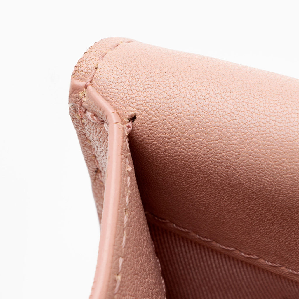 Chanel Goatskin CC Box Flap Bag (SHF-3UcdU5)