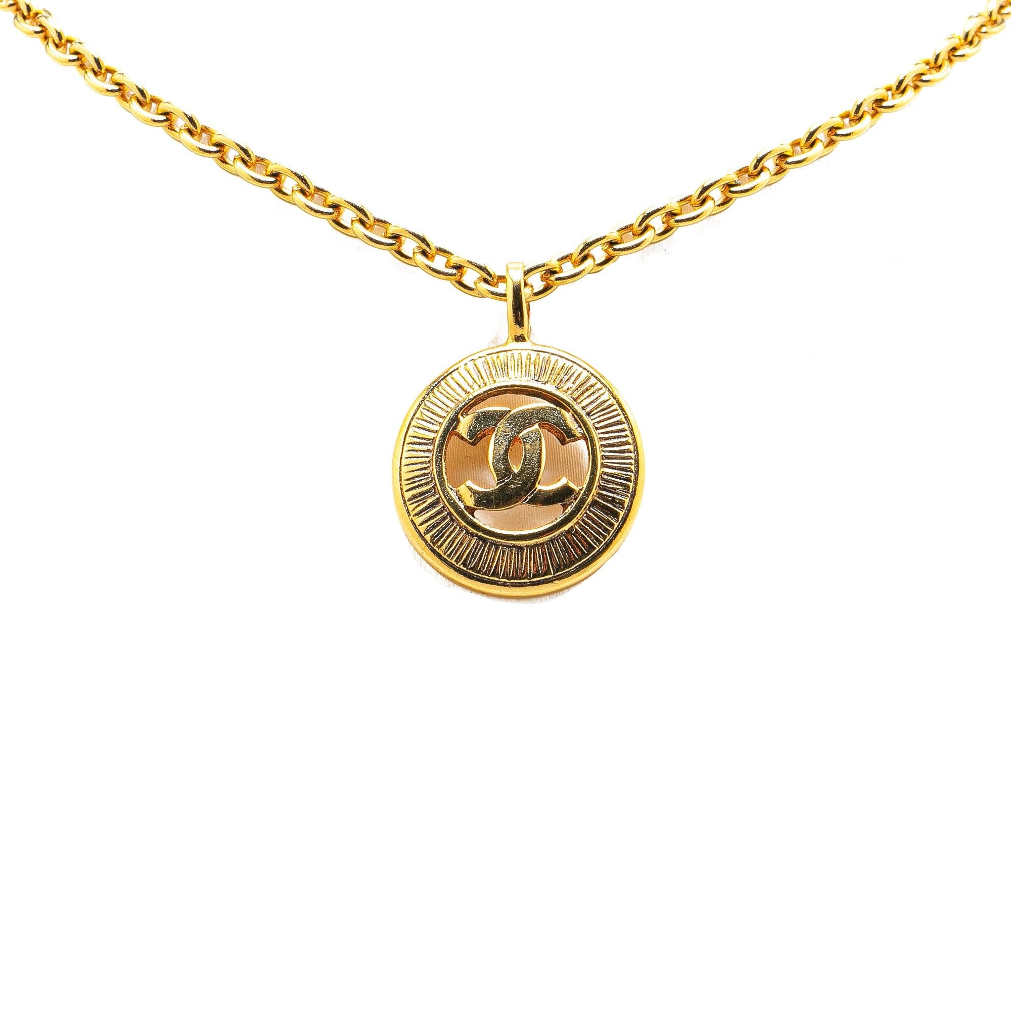 Chanel Gold Plated CC Round Pendant Necklace