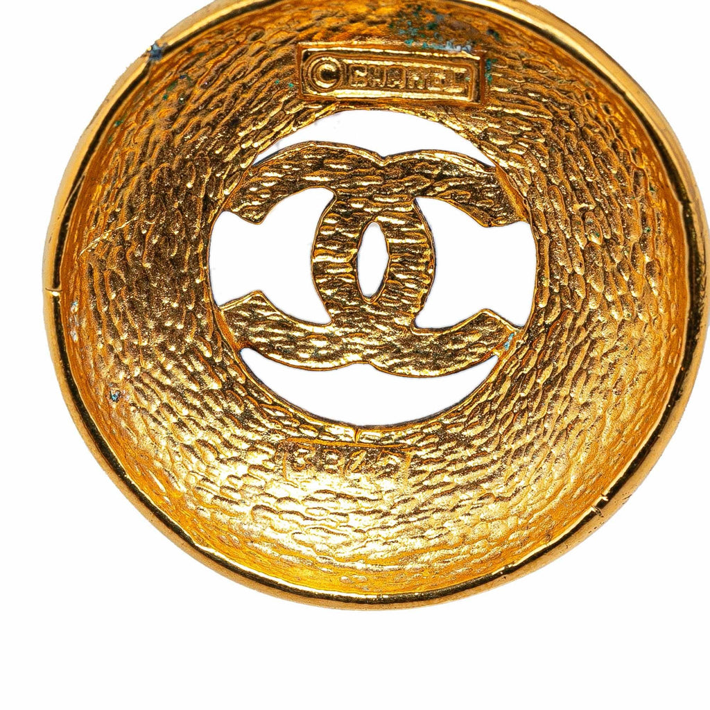 Chanel Gold Plated CC Round Pendant Necklace