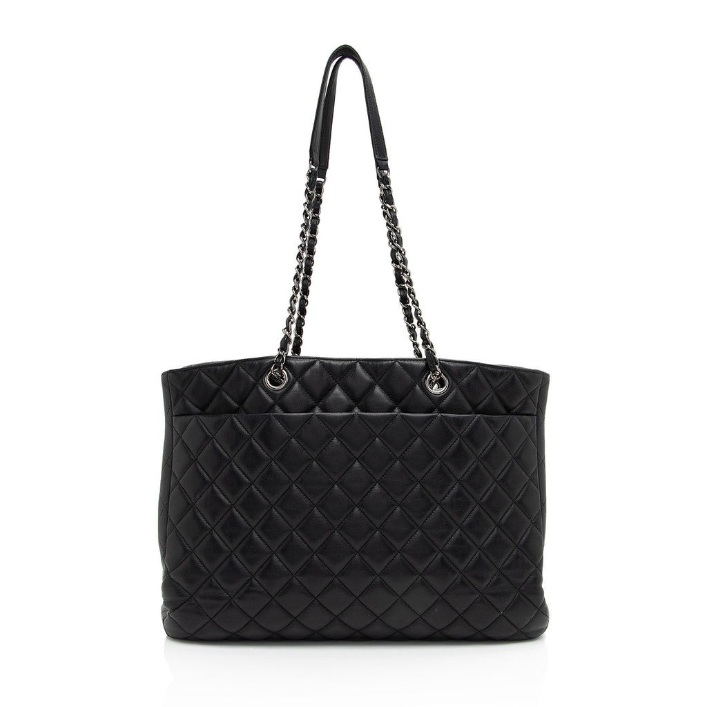 Chanel Grained Calfskin CC Large Shopping Tote (SHF-eEf2Jo)