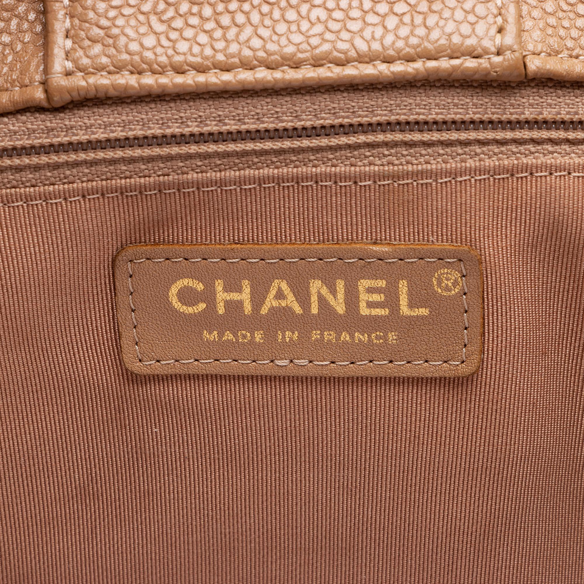 Chanel Grained Calfskin CC Large Shopping Tote (SHF-oUtFnS)