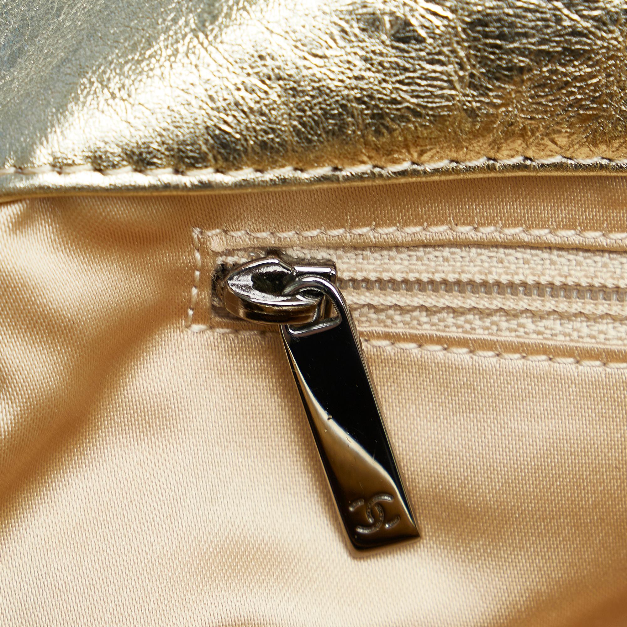 Chanel Hollywood Accordion Shoulder Bag (SHG-uatt1Z)
