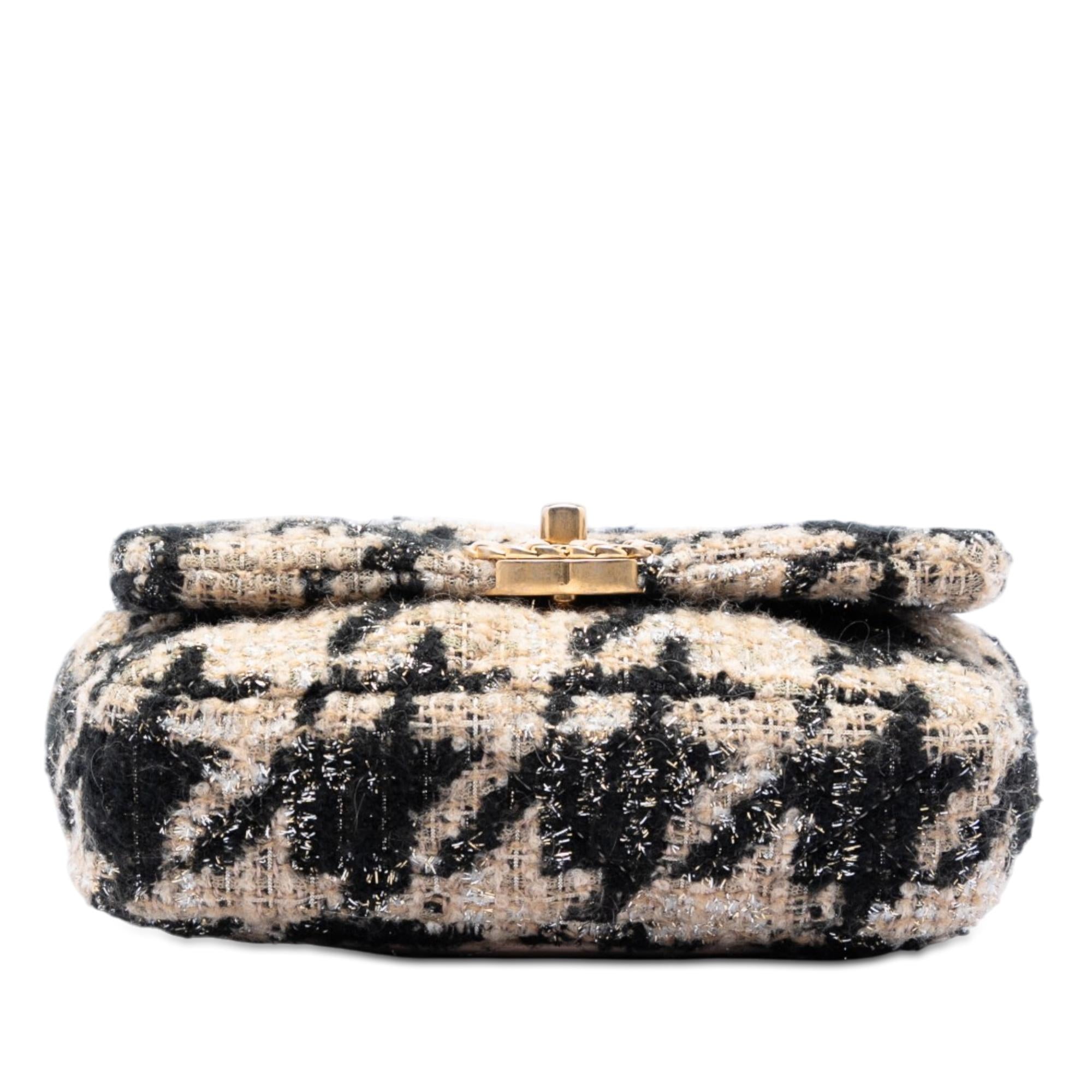 Chanel Houndstooth Tweed 19 Belt Bag