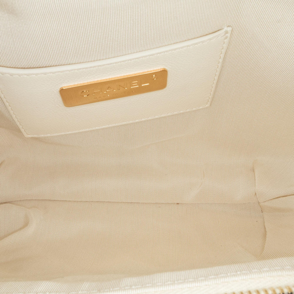 Chanel Iridescent Calfskin All About Waist Belt Bag (SHG-xaC9Pc)