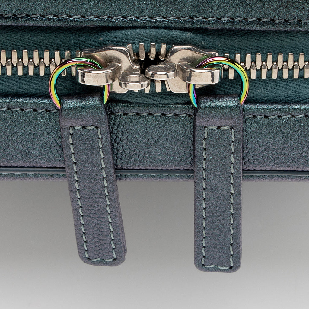 Chanel Iridescent Caviar Leather CC Filigree Small Vanity Case