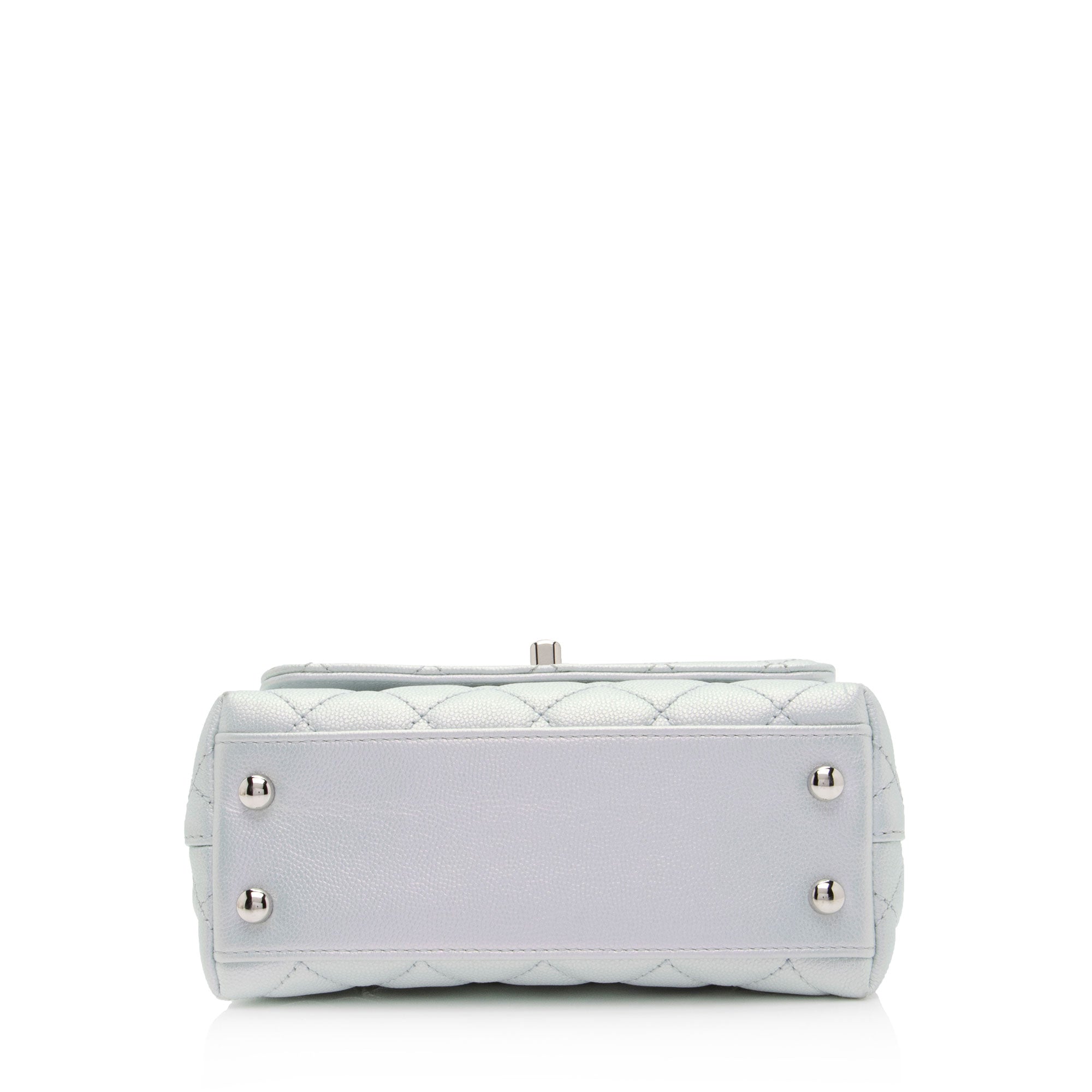 Chanel Iridescent Caviar Leather Coco Top Handle Extra Mini Flap Bag (SHF-vtNkel)