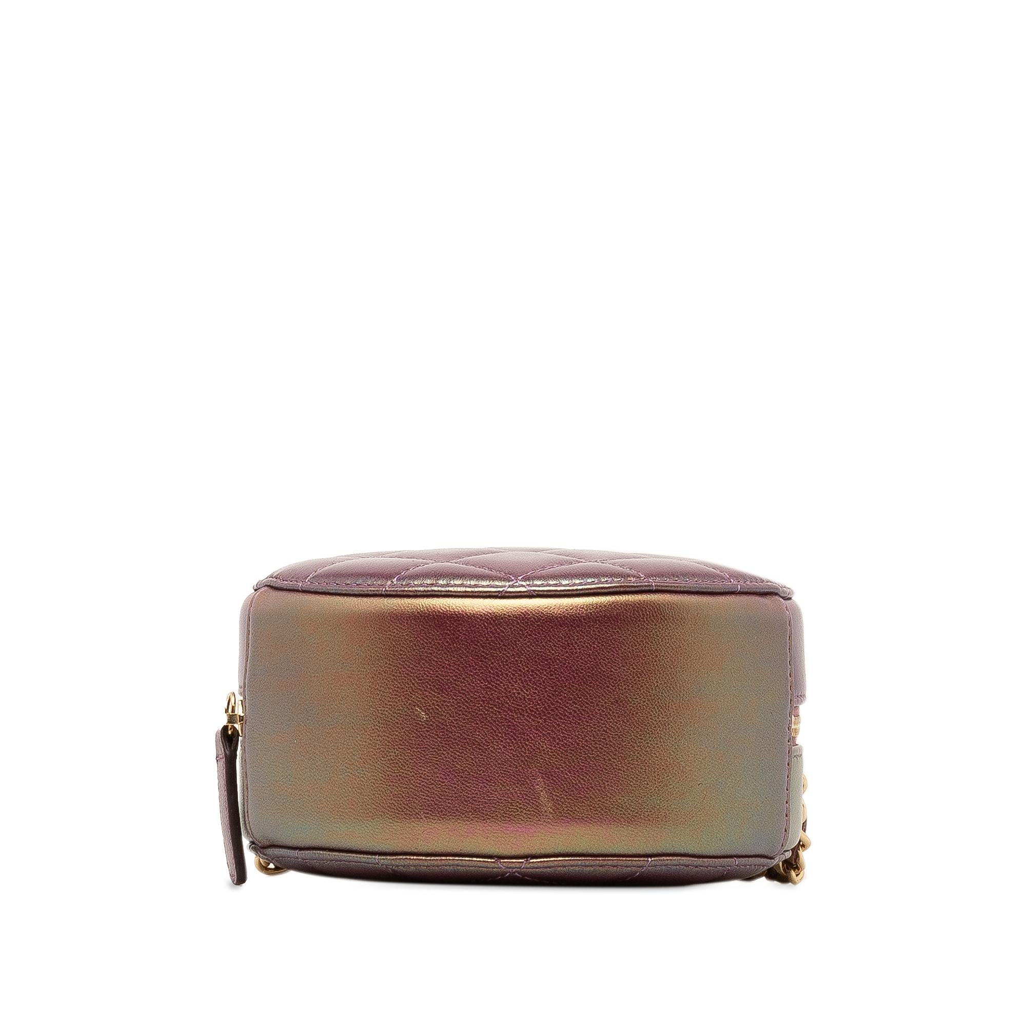 Chanel Iridescent Lambskin Round Crossbody (SHG-dOboxk)