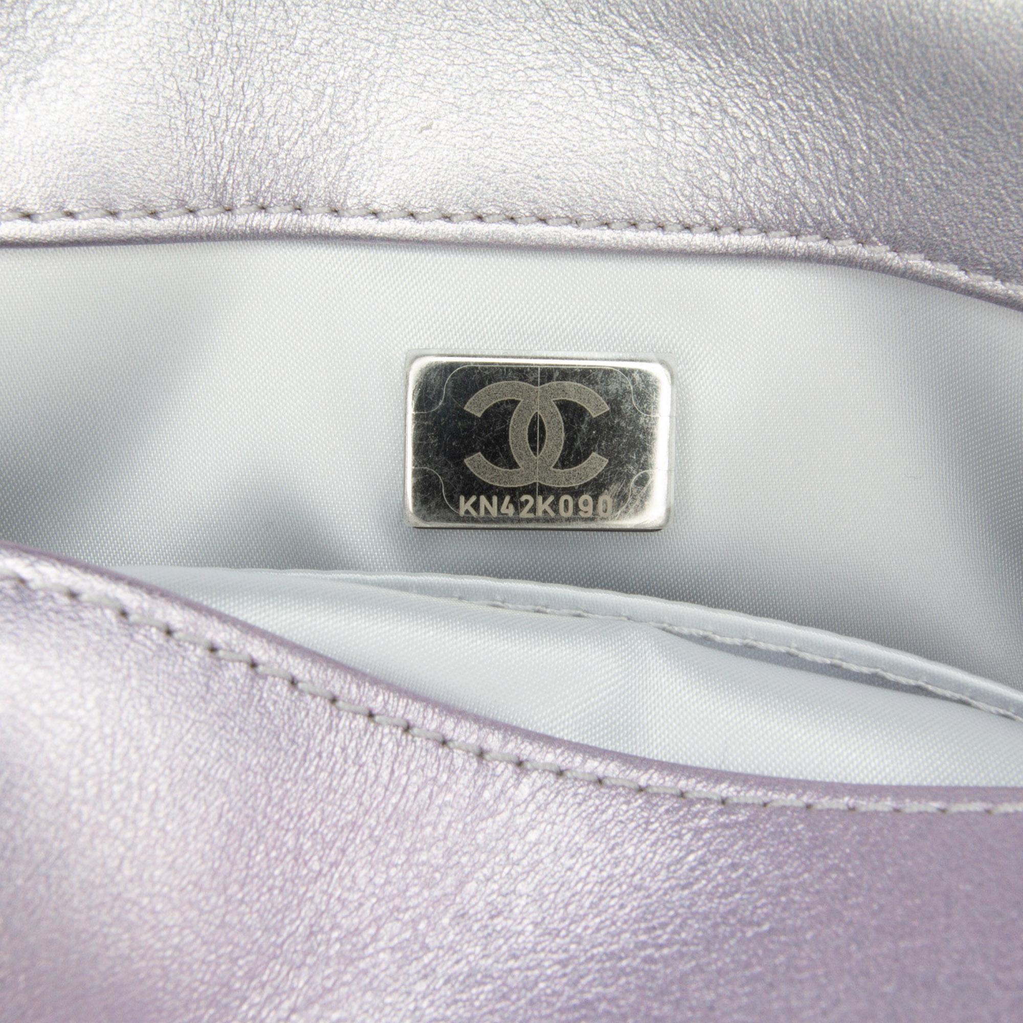 Chanel Iridescent Lambskin Wristlet Clutch Bag (SHG-OsxRyI)