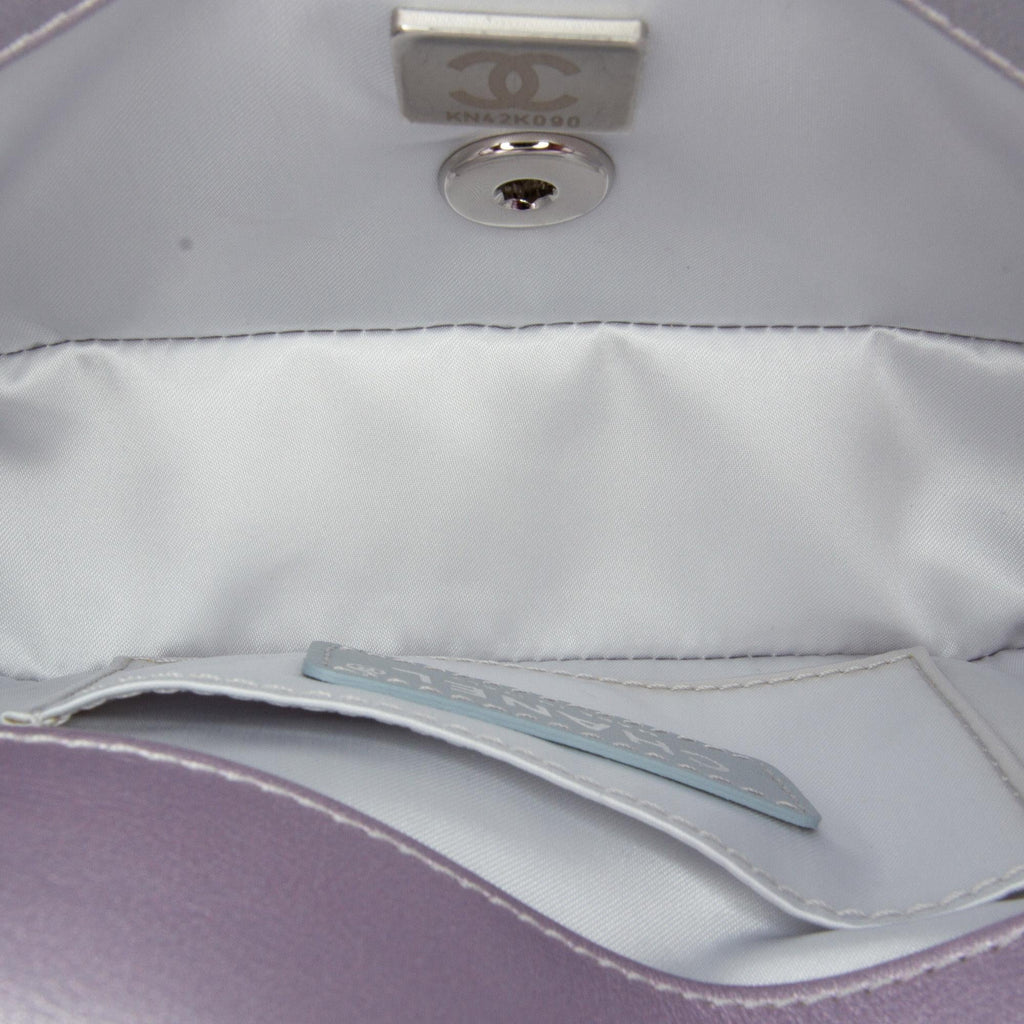 Chanel Iridescent Lambskin Wristlet Clutch Bag (SHG-OsxRyI)