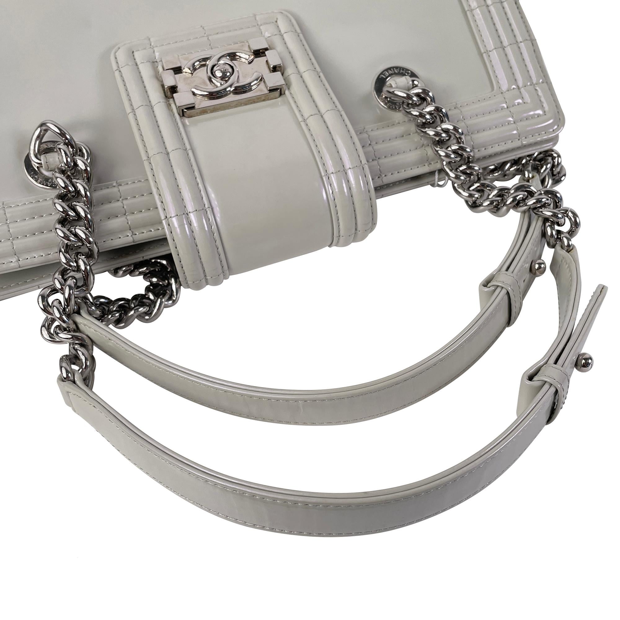Chanel Iridescent Patent Boy Reverso Shopping Tote (SHG-zcc1Jm)