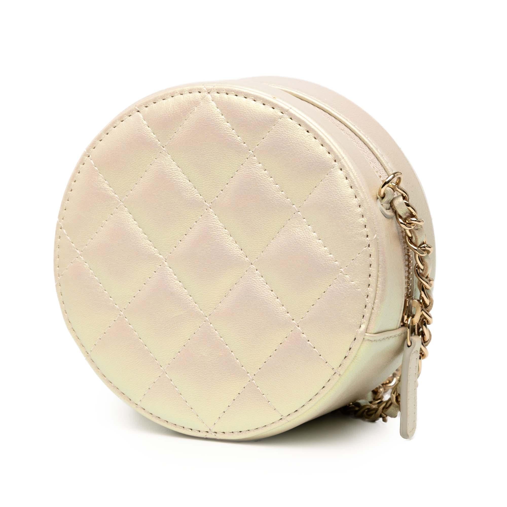 Chanel Iridescent Quilted Lambskin Round Clutch With Chain