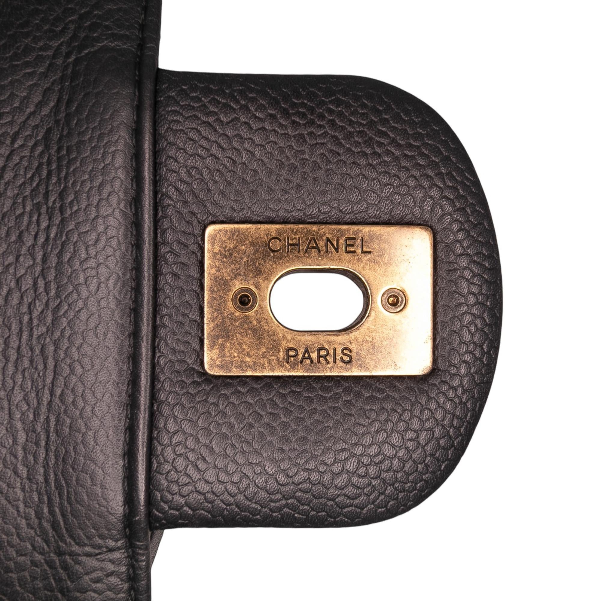 Chanel Jumbo CC Quilted Caviar Chunky Chain Flap