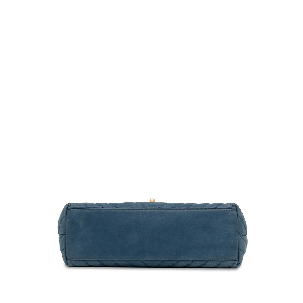 Chanel Jumbo Chevron Iridescent Surpique Flap (SHG-w8I8Ii)