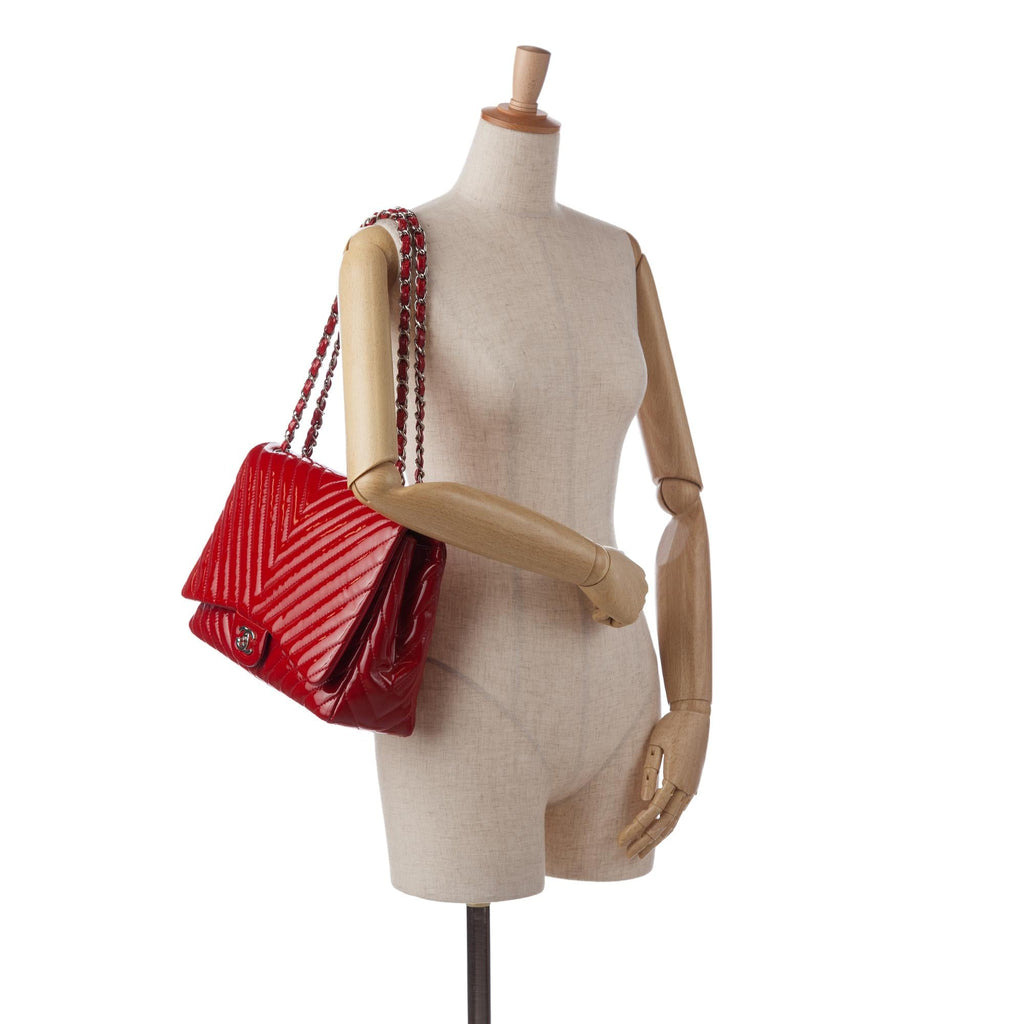 Chanel Jumbo Chevron Patent Single Flap (SHG-8b5izz)