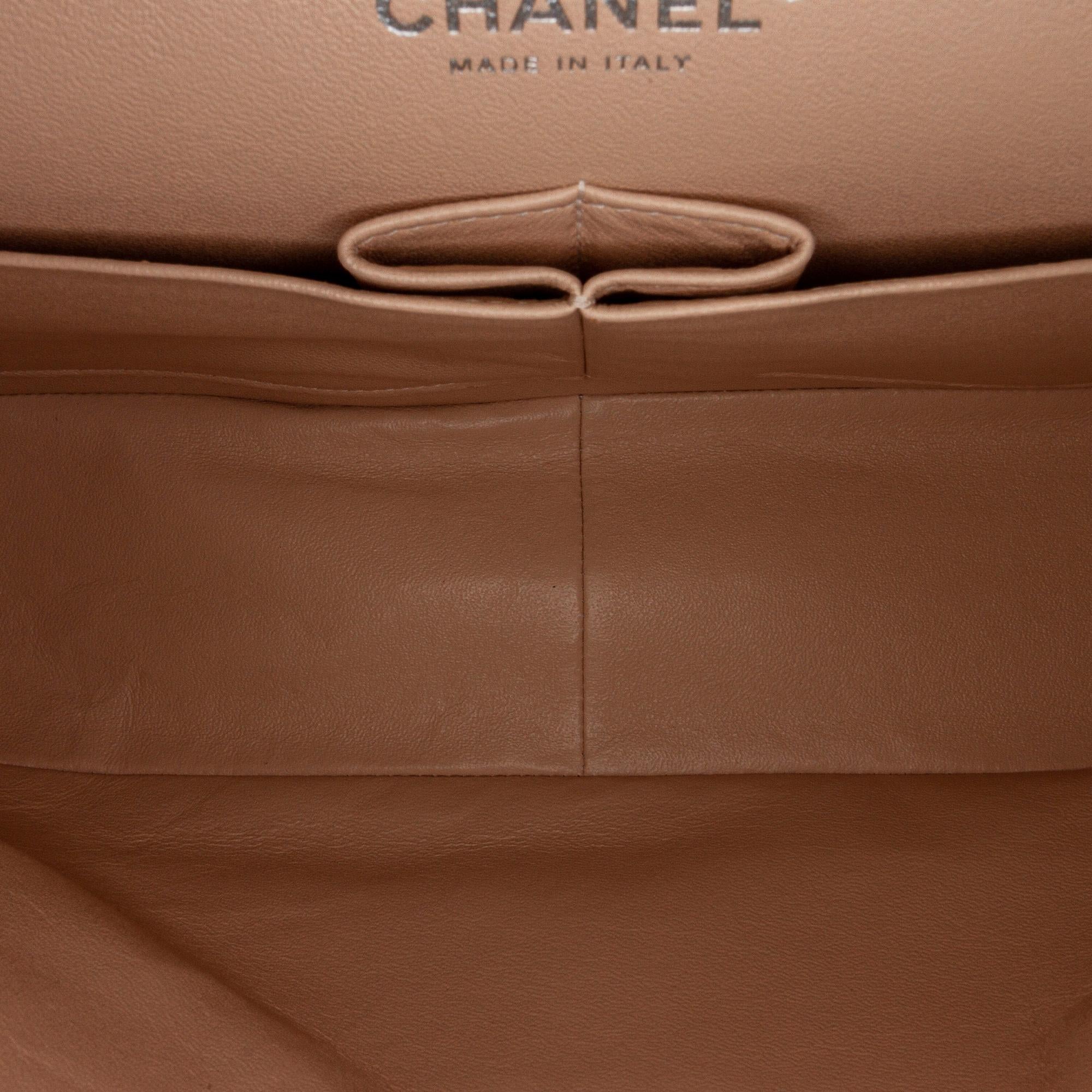 Chanel Jumbo Classic Caviar Double Flap Bag (SHG-KfBpy8)