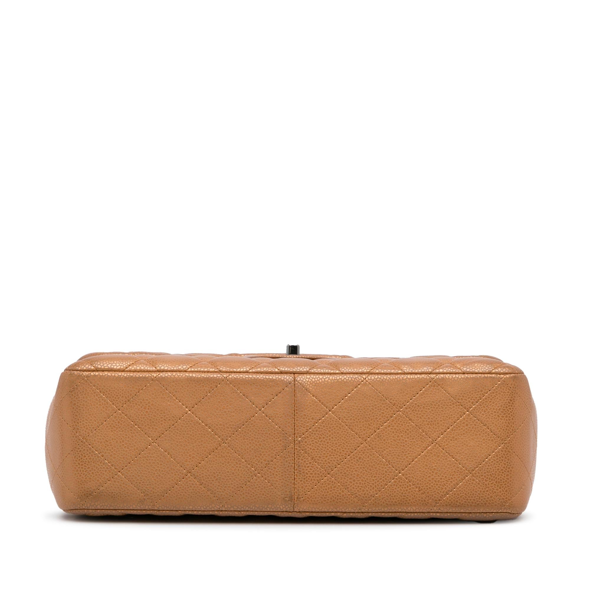 Chanel Jumbo Classic Caviar Double Flap Bag (SHG-YmUP1q)