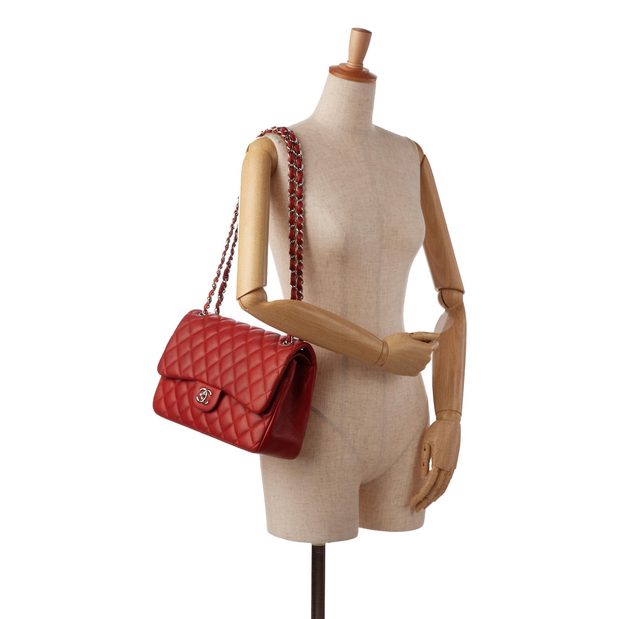 Chanel Jumbo Classic Caviar Double Flap (SHG-p095Cx)