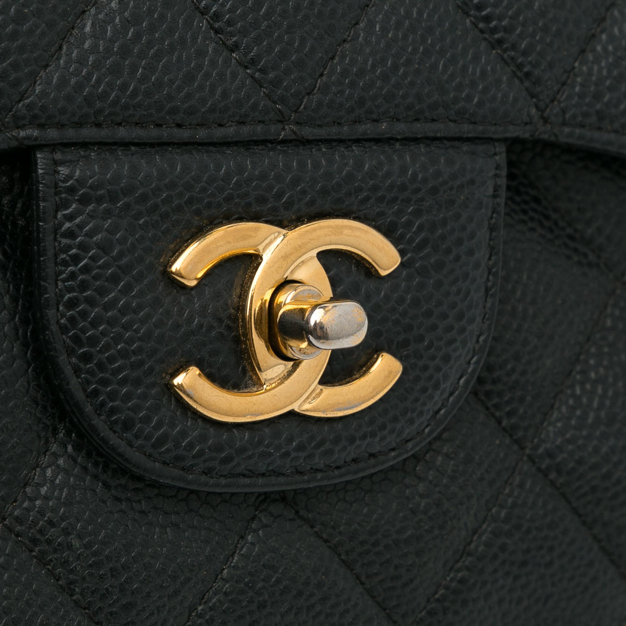 Chanel Jumbo Classic Caviar Double Flap (SHG-KP2qbj)